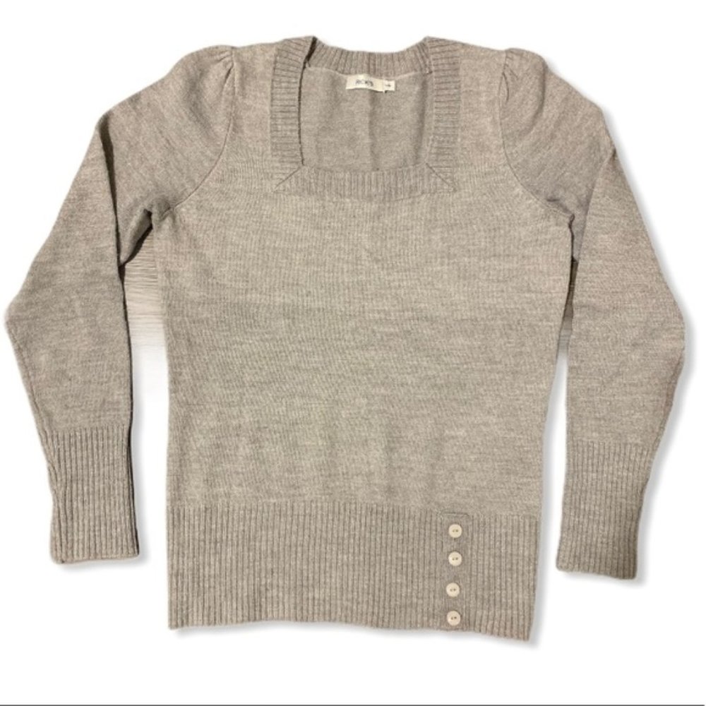 Ricki’s soft grey square neckline knit sweater top